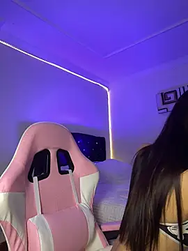 its Lia 1 online show from April 2026 12:25:01 PM