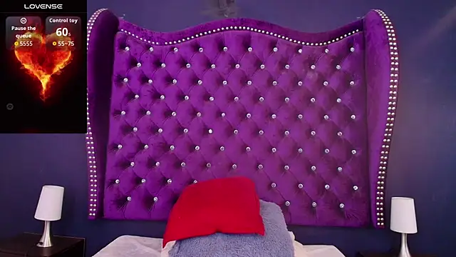 MistressNyx  online show from April 2026 01:51:02 PM