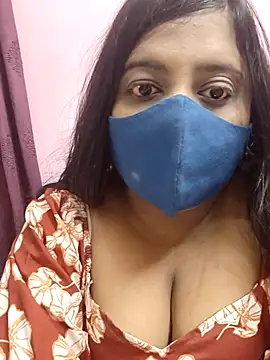 Tami-sonia online show from April 2026 04:01:01 PM