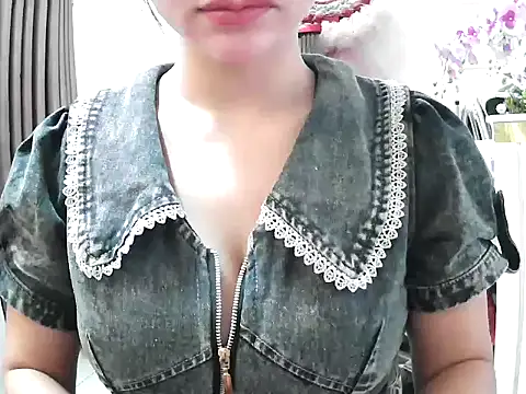 Lyna 2k online show from June 2026 08:23:02 AM