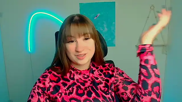 Tiffani Angel online show from April 2026 11:16:01 AM