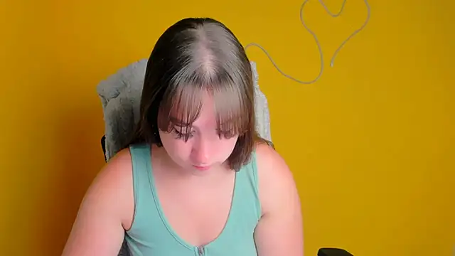Snapshot of Tiffani_Angel chatting on June 2026 05:26:02 AM Tiffani Angel online show from June 2026 05:26:02 AM