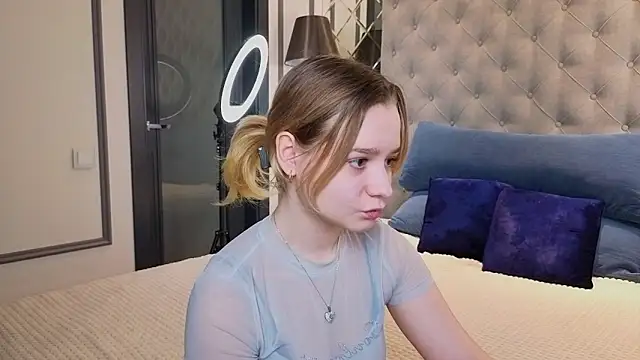 JasonKlare online show from April 2026 01:07:01 AM