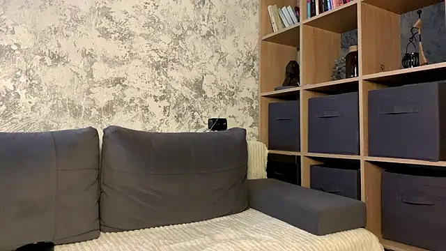 SandyKiss  online show from April 2026 04:14:01 PM