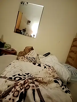 maicolvalejo4444 online show from April 2026 07:50:02 AM