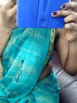 BlushingBunny  online show from April 2026 05:43:01 PM