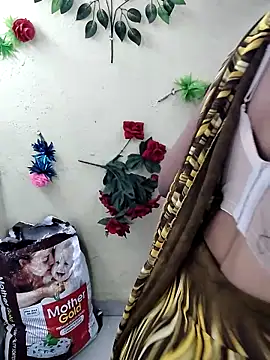 BlushingBunny  online show from April 2026 05:35:01 PM