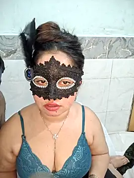 Burberry 1100 online show from April 2026 05:06:01 PM