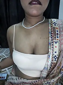 Piyu x online show from April 2026 11:18:02 AM