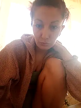 lisa wey online show from April 2026 07:11:01 AM