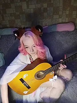 KoryFarmak online show from April 2026 01:21:01 PM