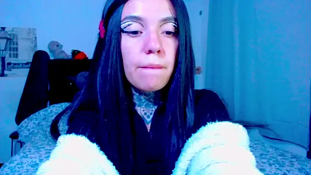 LannieGonzales online show from May 2026 01:54:02 AM