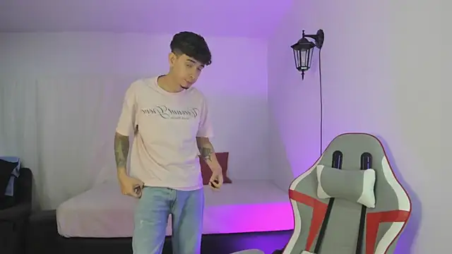 Nova  hard online show from April 2026 06:02:01 AM