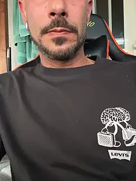 AsbroOo online show from May 2026 04:52:02 AM