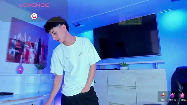 Taylor Brooks online show from April 2026 06:12:02 PM