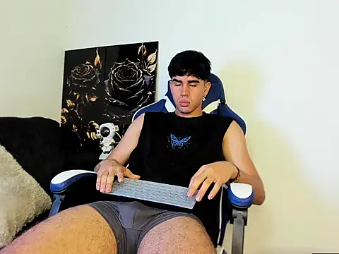 Andy wood online show from April 2026 12:23:01 PM