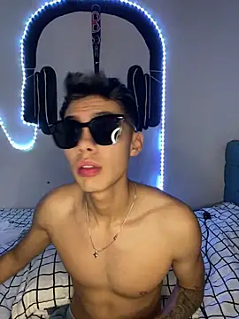 jmaxter online show from April 2026 04:04:01 AM