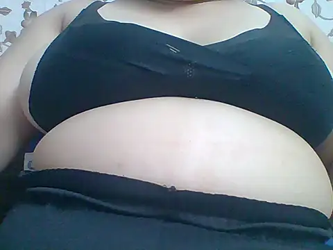 First sexywoman online show from April 2026 02:09:02 PM