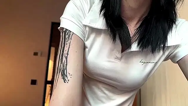 JessbutnotJessi online show from April 2026 06:03:01 AM