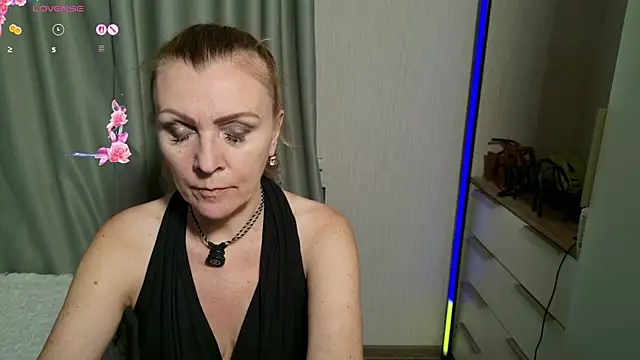 verywetforyou online show from July 2026 02:10:01 PM