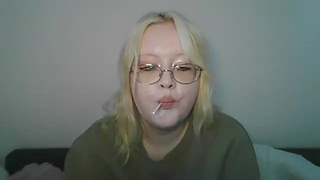 Elayne Sweet online show from April 2026 08:08:01 AM