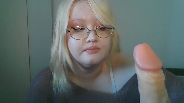 Elayne Sweet online show from April 2026 08:02:02 AM