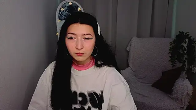 HanamiCei online show from April 2026 01:28:01 PM