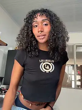 Sun lynx Love online show from April 2026 06:09:01 PM