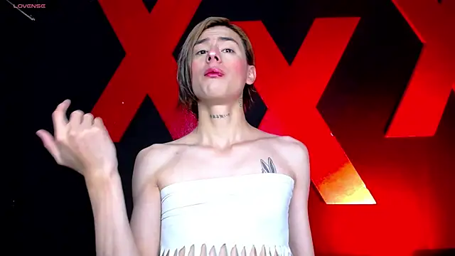 AlanFox1 online show from April 2026 01:25:02 PM