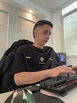 Liam Fiire online show from April 2026 01:28:02 PM