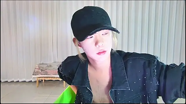 wumei-001 online show from April 2026 05:22:01 AM