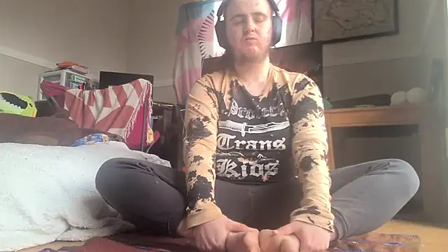 knottyn3bulara online show from April 2026 07:41:01 PM