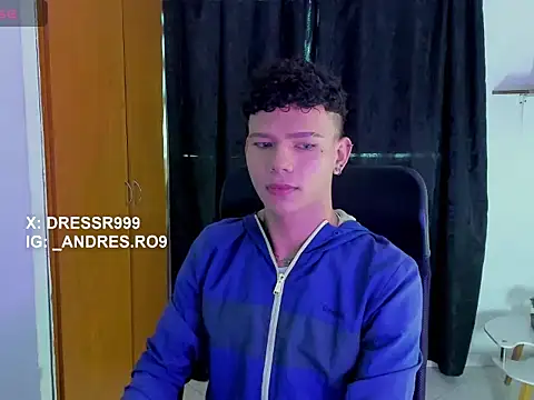 sebascuterouss online show from April 2026 12:04:01 PM