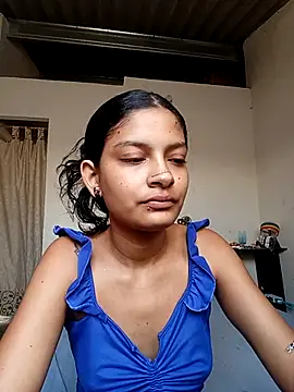 Snapshot of Lyra_Siren chatting on May 2026 02:33:01 PM Lyra Siren online show from May 2026 02:33:01 PM