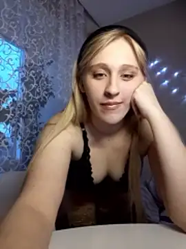 IsOlli online show from April 2026 12:24:01 PM