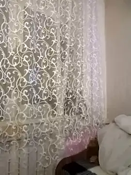 IsOlli online show from April 2026 02:14:02 PM