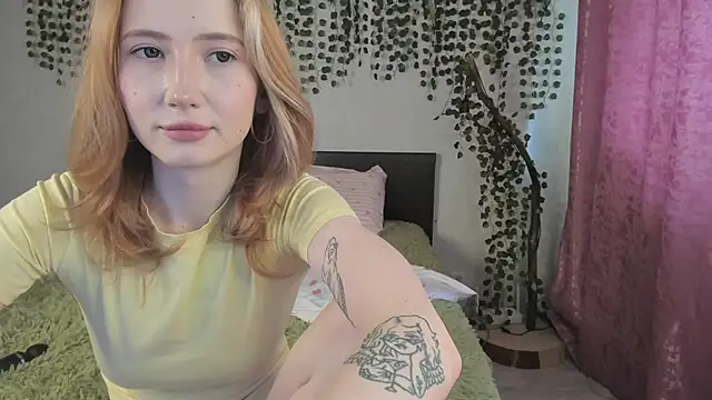 Leona Vixen online show from April 2026 06:39:01 AM