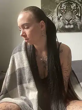 zoeelinks online show from April 2026 08:12:02 AM