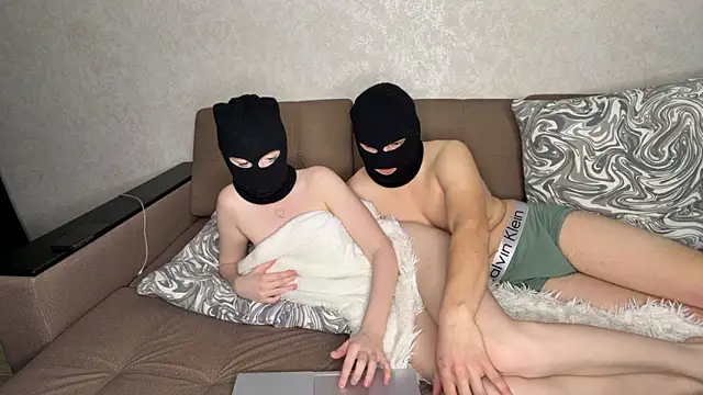 PamelaCouple  online show from April 2026 02:44:01 PM