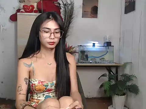 Martha4you online show from June 2026 10:23:02 PM