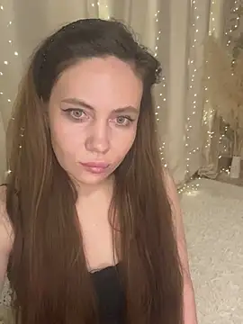 milanique online show from April 2026 12:12:01 PM