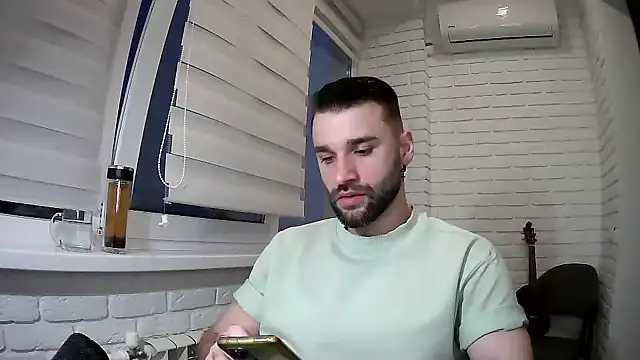 DaddySlava online show from April 2026 04:59:02 PM