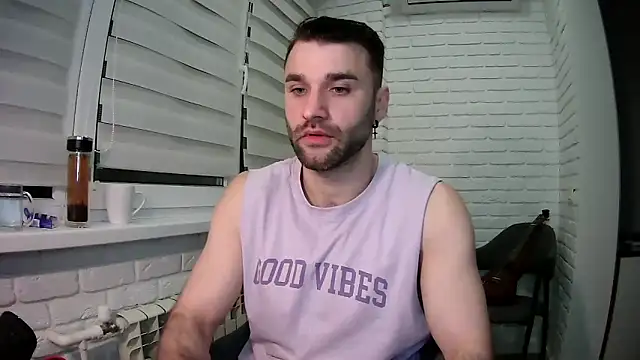 DaddySlava online show from April 2026 06:08:02 PM