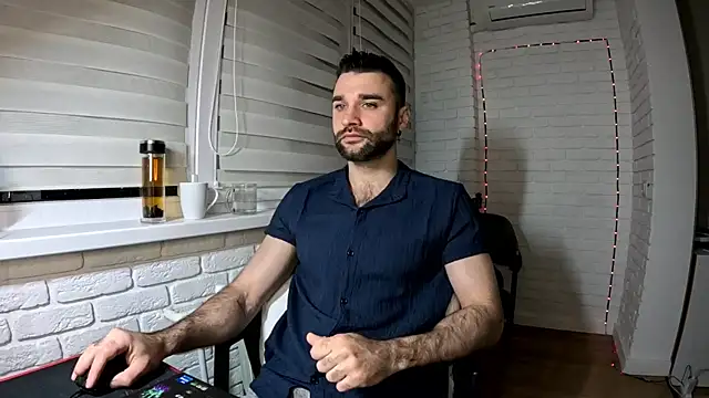 DaddySlava online show from April 2026 06:26:01 PM