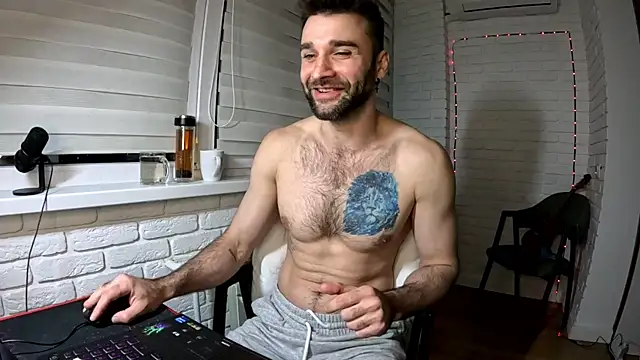 DaddySlava online show from April 2026 09:39:33 PM