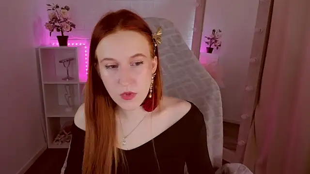 EvaBellea online show from April 2026 12:53:02 PM