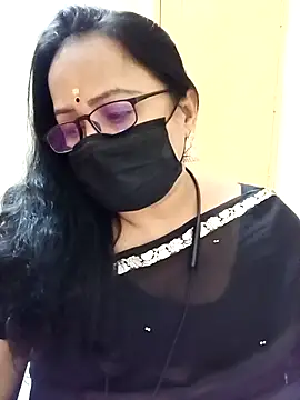 monisha cam online show from April 2026 07:07:02 PM