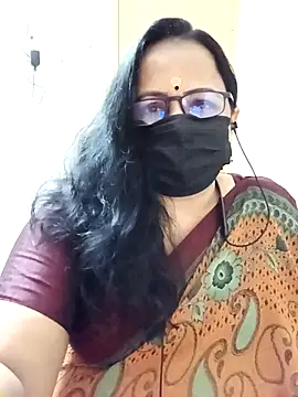 monisha cam online show from April 2026 06:10:01 PM