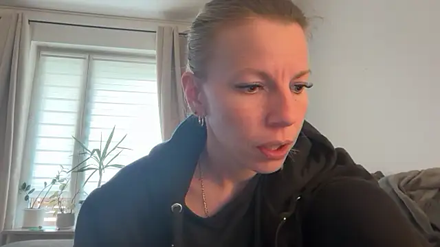 nursenextdoor901 online show from April 2026 08:24:01 AM