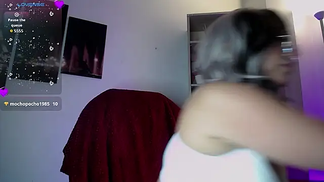 Saraa love  online show from April 2026 07:14:01 PM